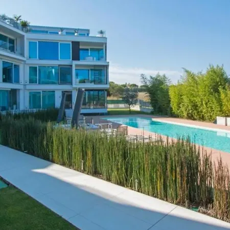 Bristol Exclusive Lake View Desenzano Паденге-суль-Гарда